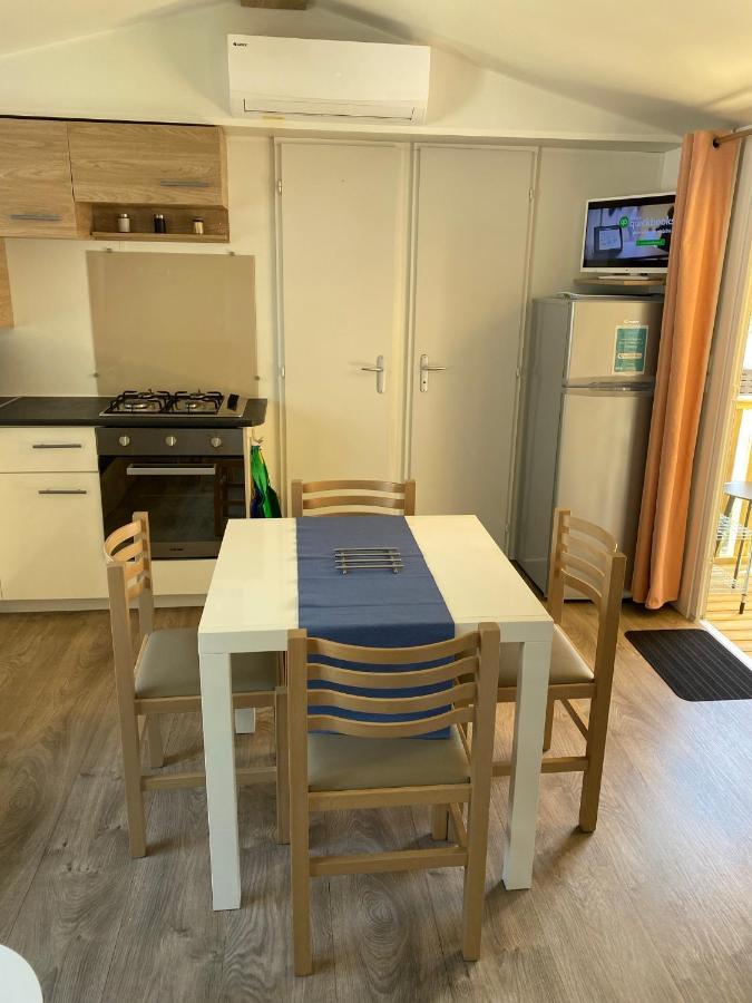 Mobil Home 3 Chambres Climatise Tout Equipe Valras-Plage Exteriör bild